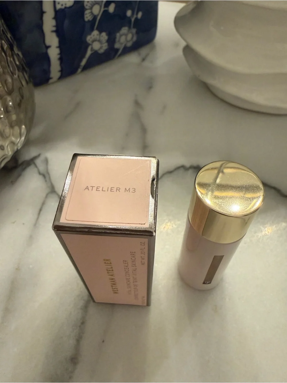 Westman Atelier Vital Skincare Brightening Concealer With Hyaluronic Acid in M3